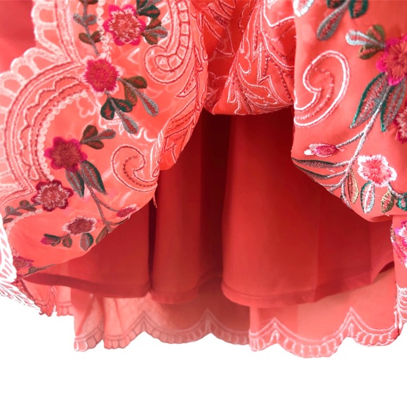 Soft Surroundings Embroidered Peasant Top - Picture 5 of 7